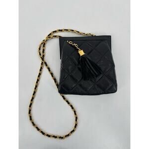 Vintage Jay Herbert Crossbody Bag Leather Quilted Chain Strap Tasseled 80s Retro